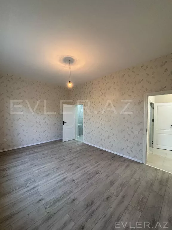 Satılır, həyət evi/villa