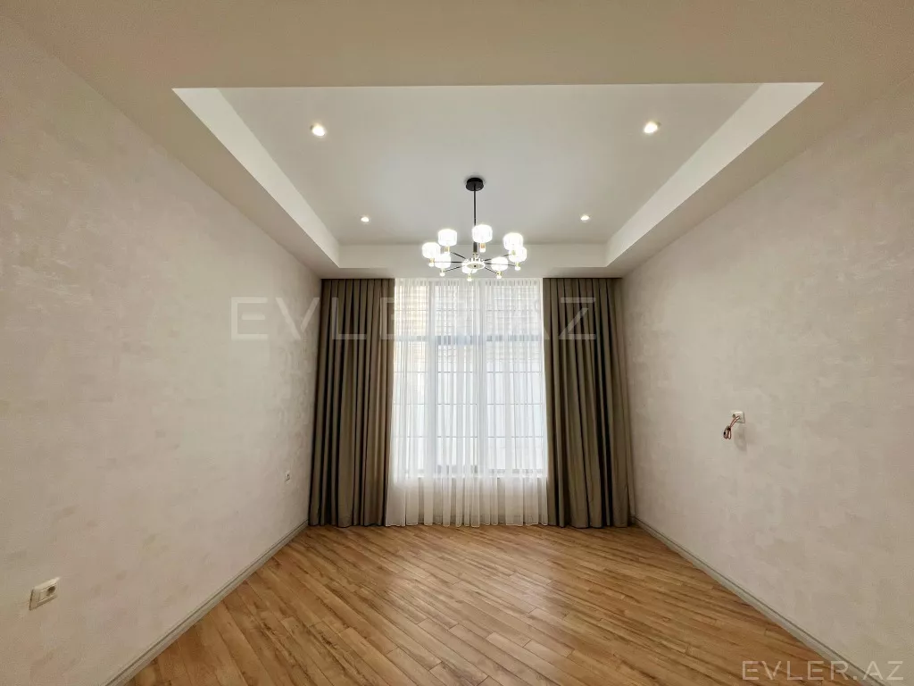 Satılır, həyət evi/villa