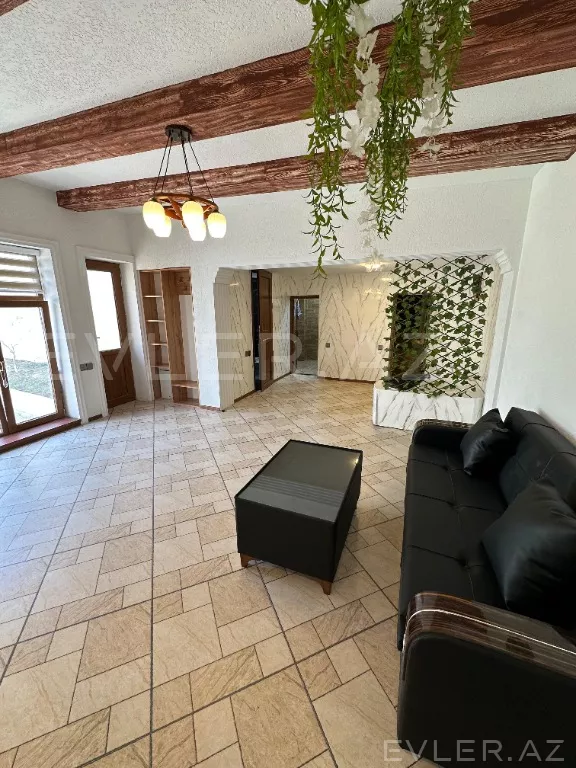 Satılır, həyət evi/villa