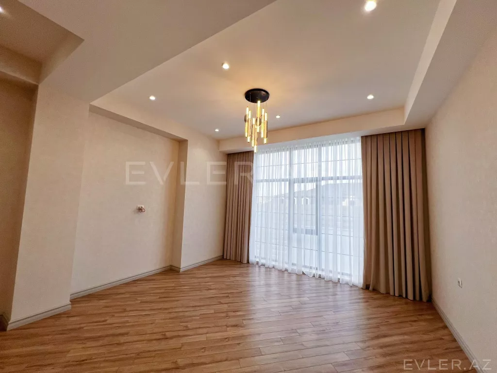 Satılır, həyət evi/villa