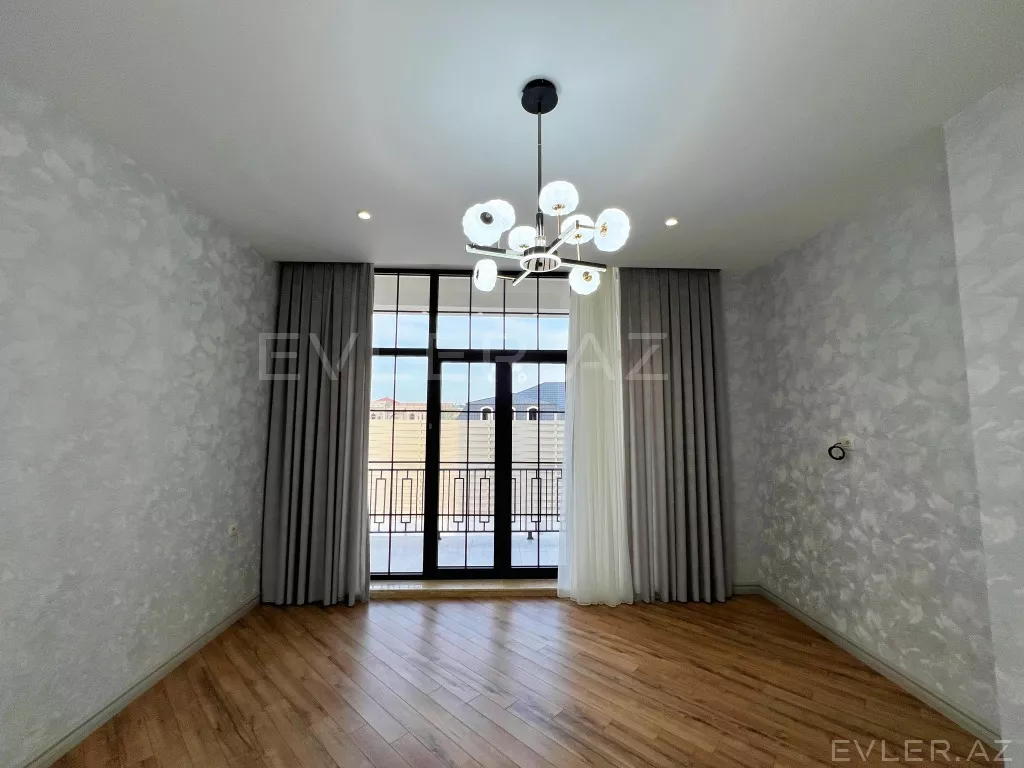 Satılır, həyət evi/villa