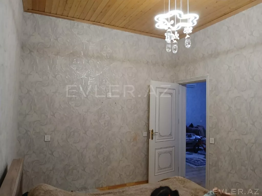 Satılır, həyət evi/villa