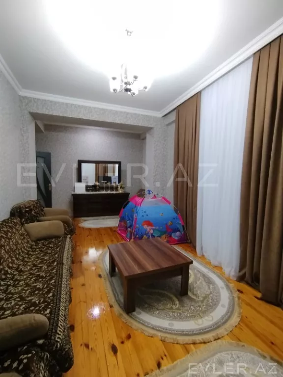 Satılır, yeni tikili