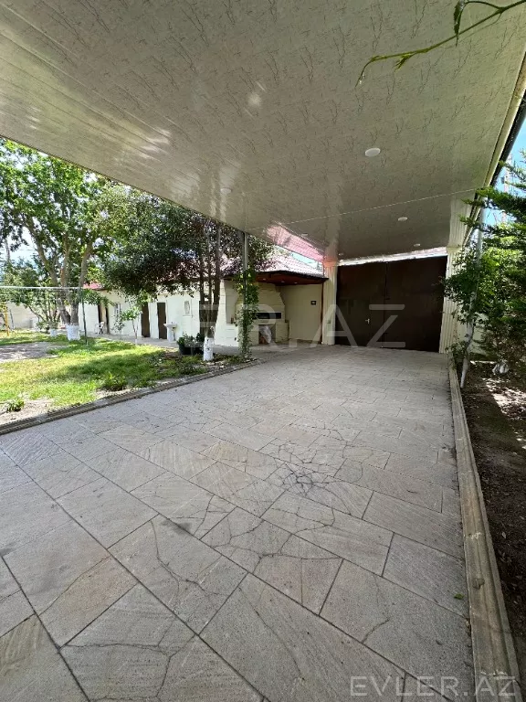 Satılır, həyət evi/villa