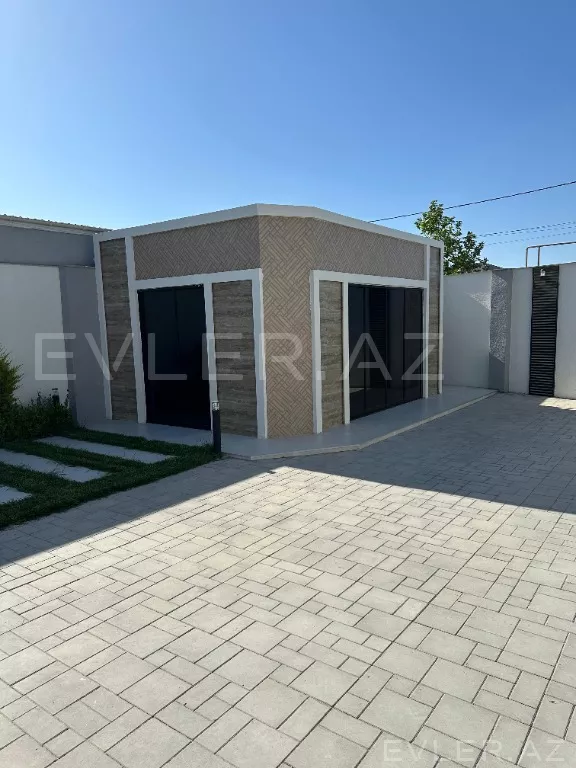 Satılır, həyət evi/villa