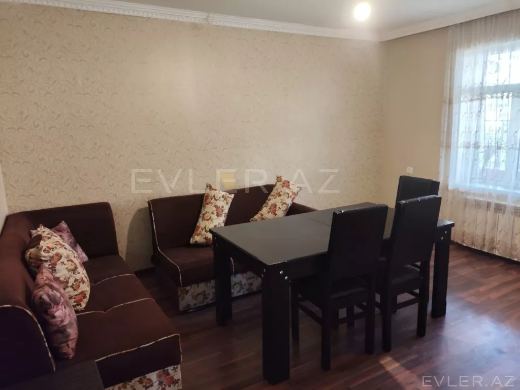 Satılır, həyət evi/villa