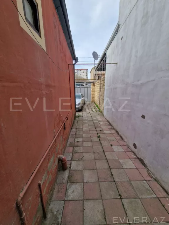 Satılır, həyət evi/villa