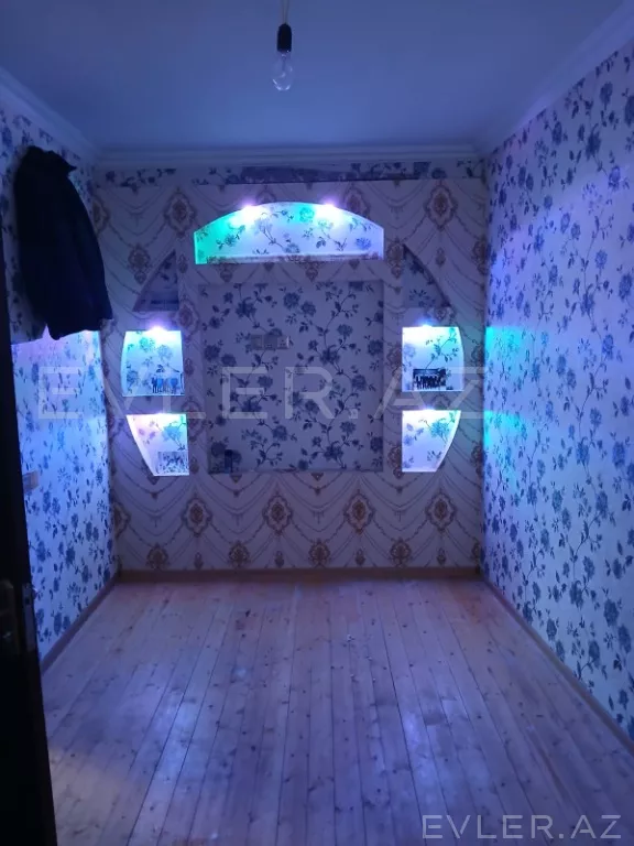 Satılır, həyət evi/villa