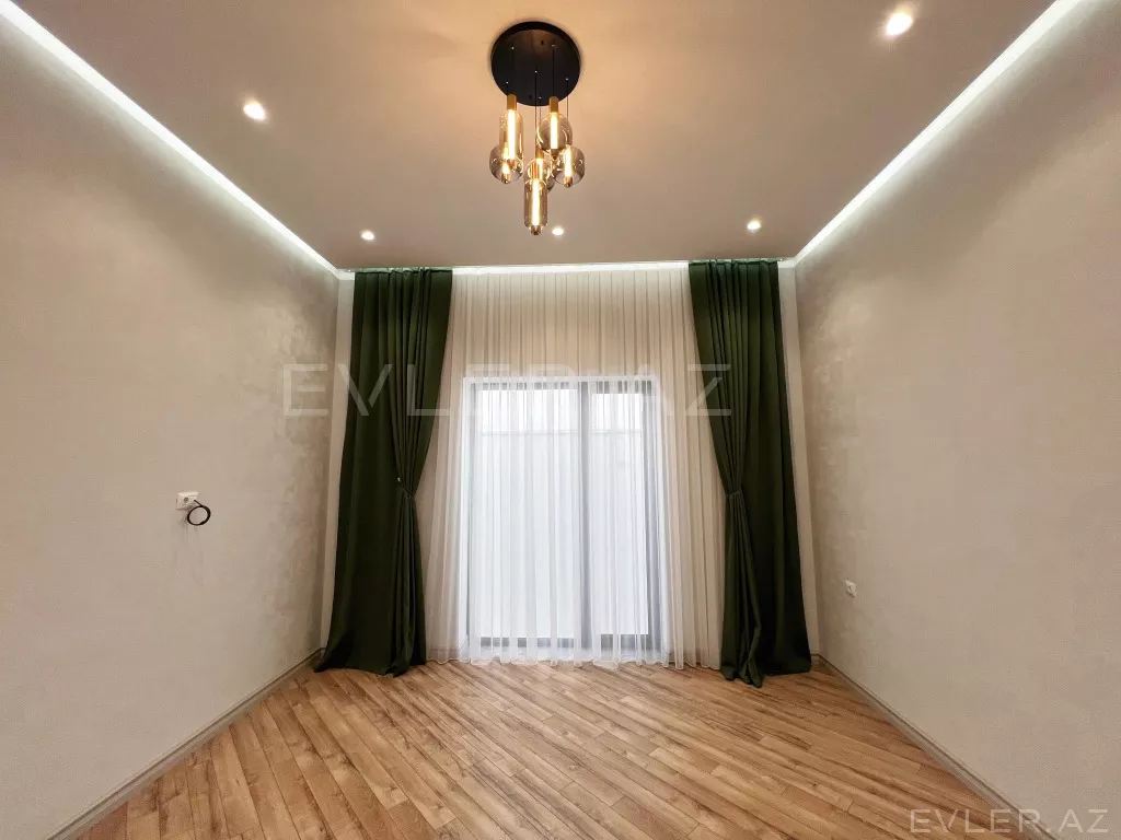 Satılır, həyət evi/villa
