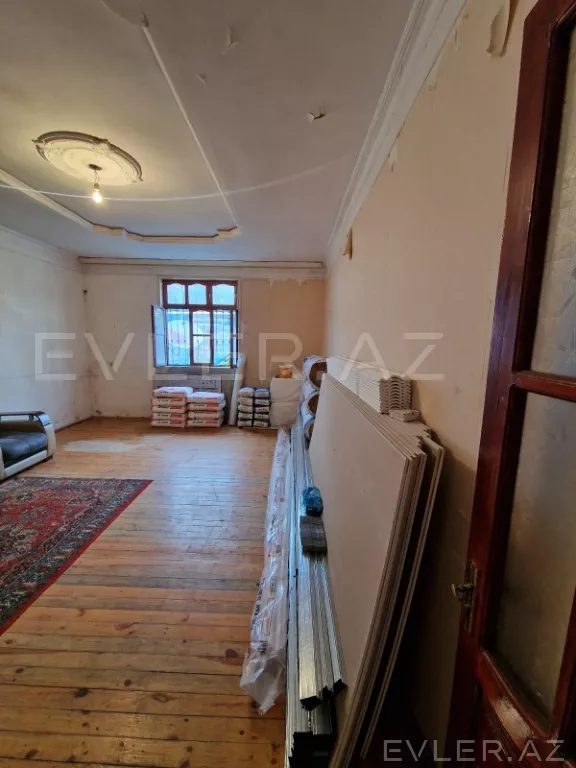 Satılır, həyət evi/villa