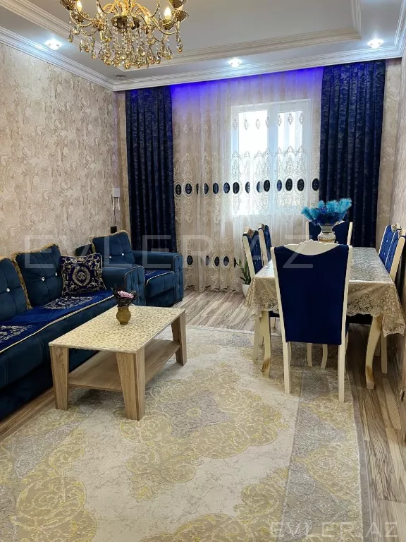Satılır, həyət evi/villa