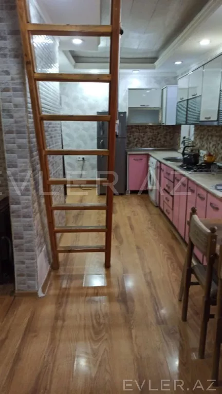 Aylıq, həyət evi/villa
