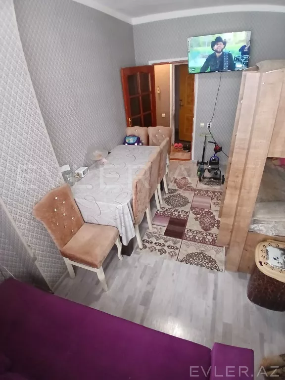 Satılır, yeni tikili