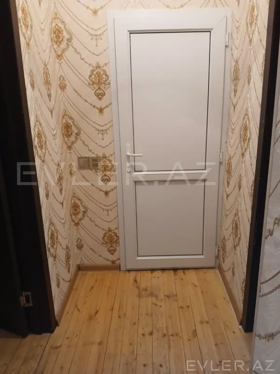 Satılır, həyət evi/villa