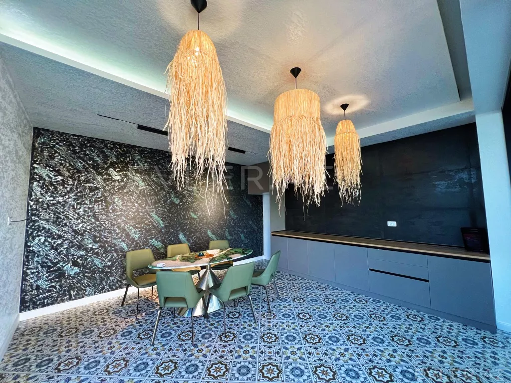 Satılır, həyət evi/villa