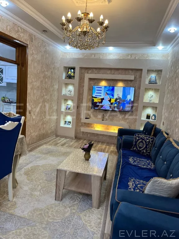 Satılır, həyət evi/villa