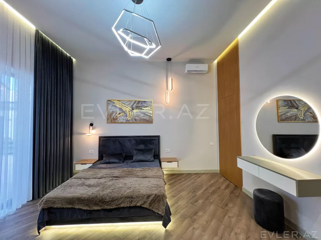 Satılır, həyət evi/villa