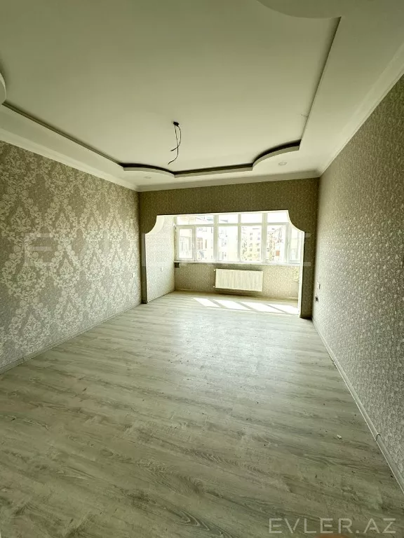 Satılır, yeni tikili