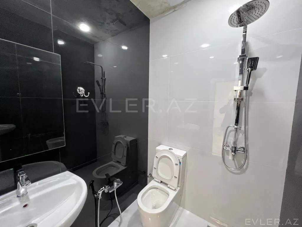 Satılır, həyət evi/villa