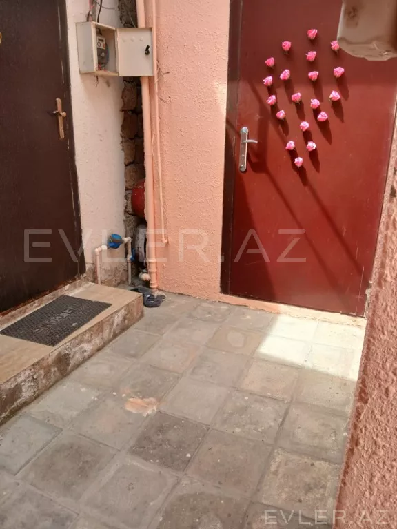 Satılır, həyət evi/villa