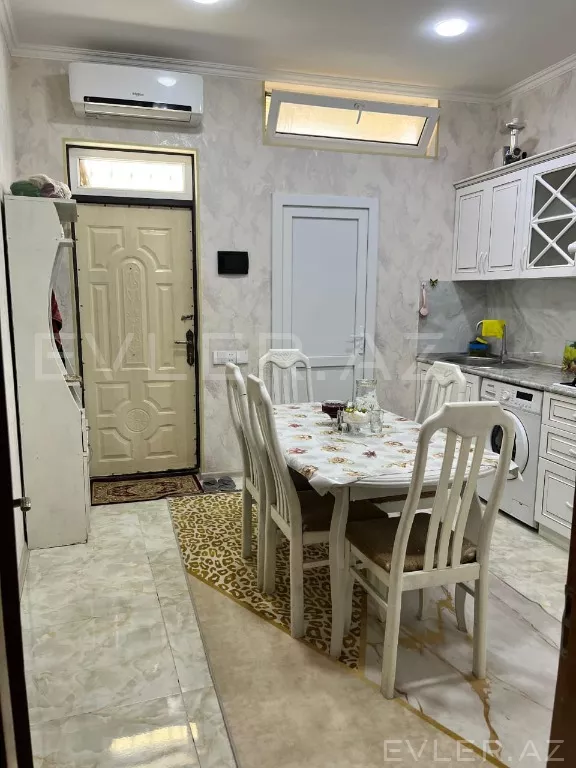 Satılır, həyət evi/villa
