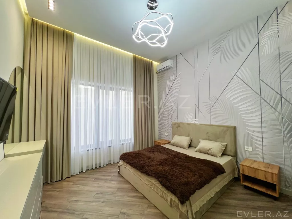 Satılır, həyət evi/villa