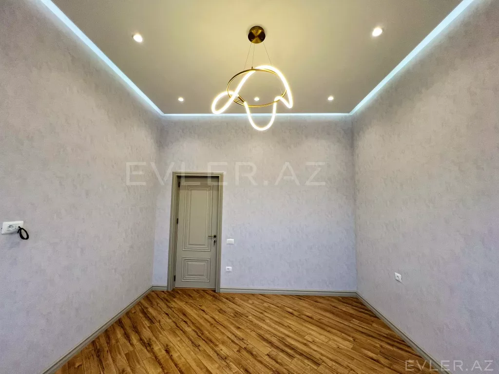 Satılır, həyət evi/villa