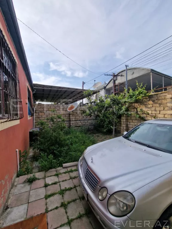 Satılır, həyət evi/villa