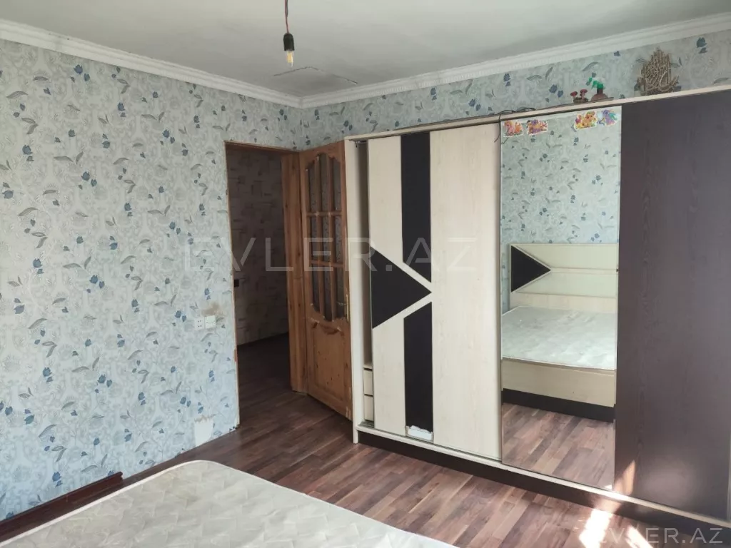 Satılır, həyət evi/villa