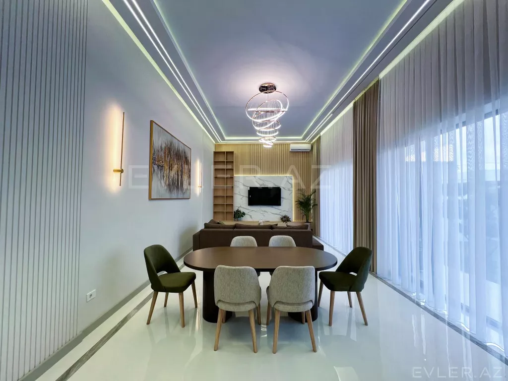 Satılır, həyət evi/villa
