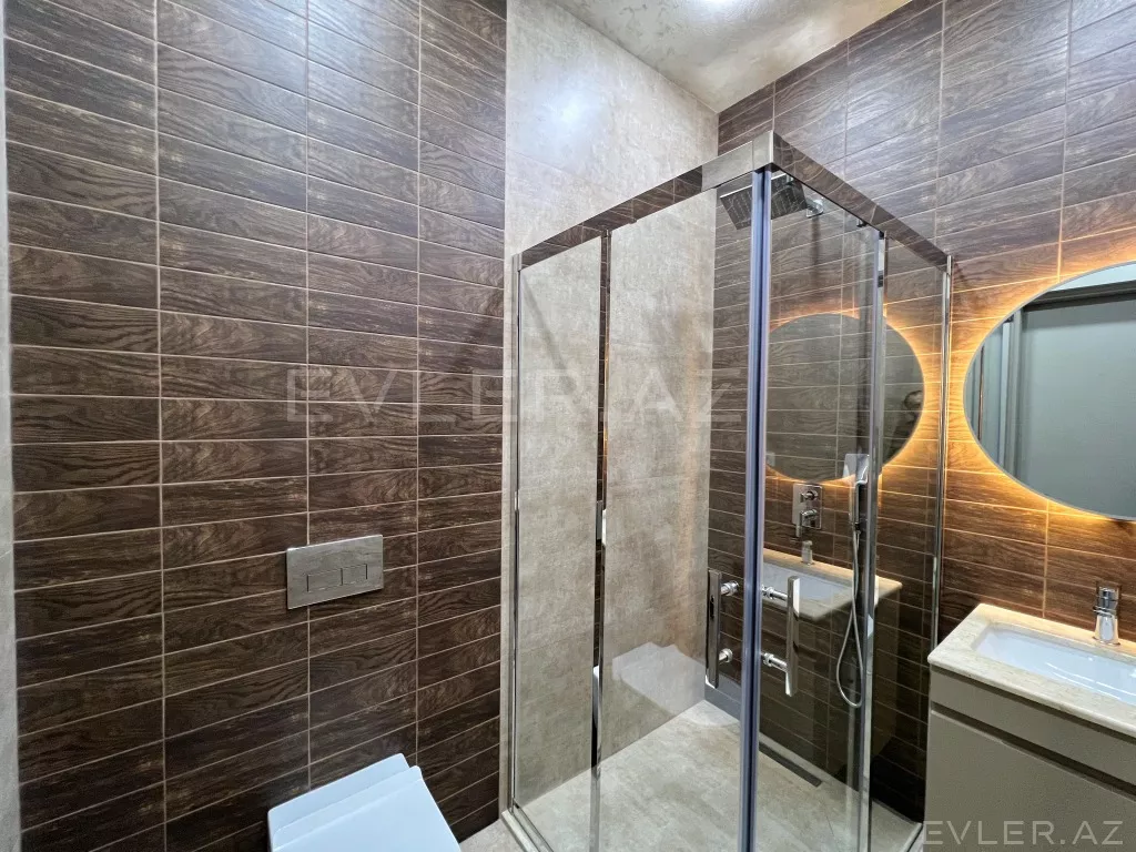 Satılır, həyət evi/villa