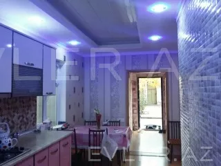 Aylıq, həyət evi/villa