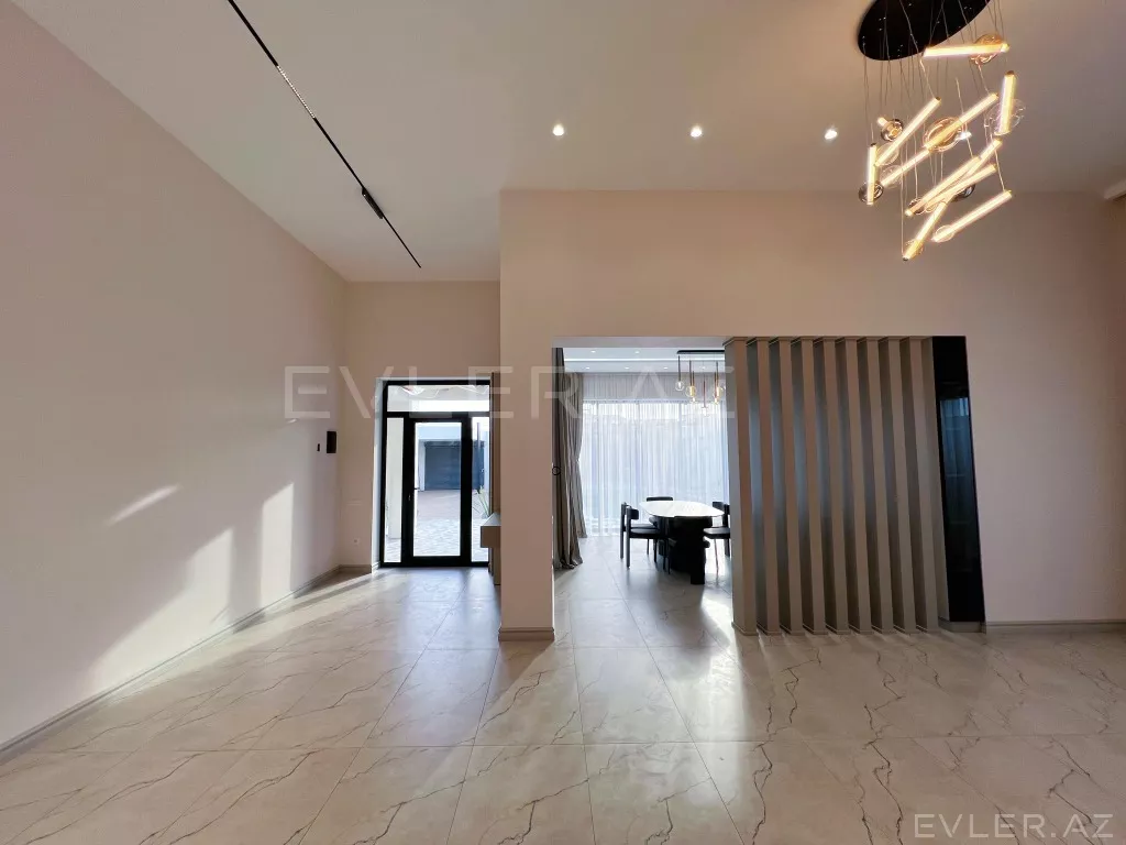 Satılır, həyət evi/villa