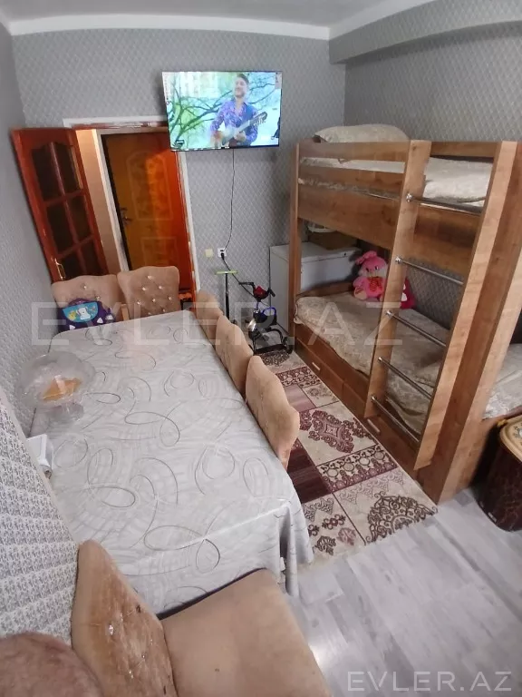 Satılır, yeni tikili