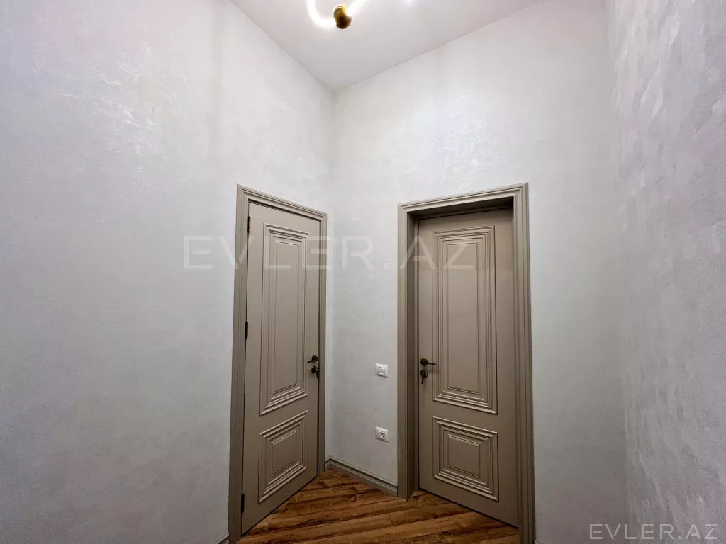 Satılır, həyət evi/villa