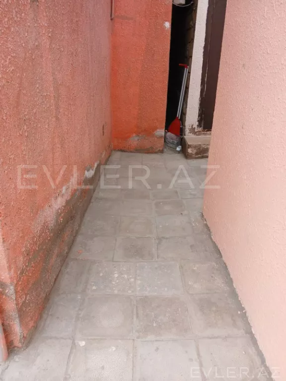 Satılır, həyət evi/villa