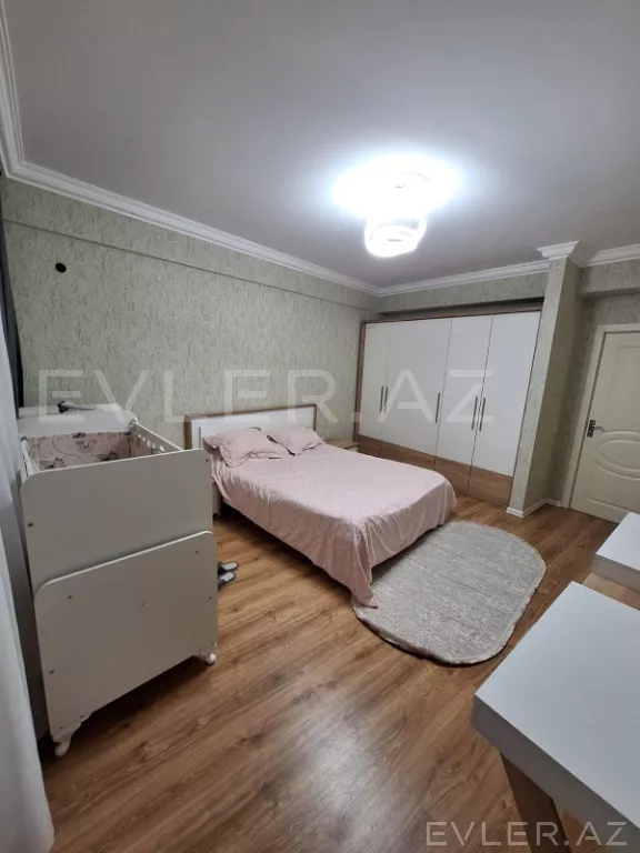 Satılır, yeni tikili