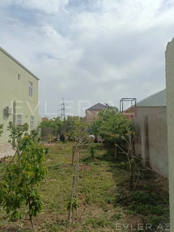 Satılır, həyət evi/villa