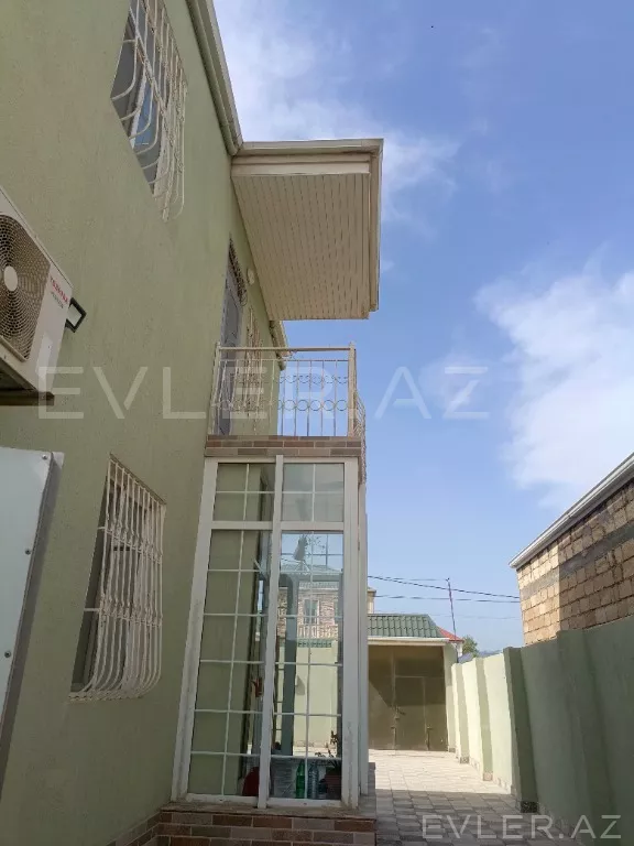 Satılır, həyət evi/villa