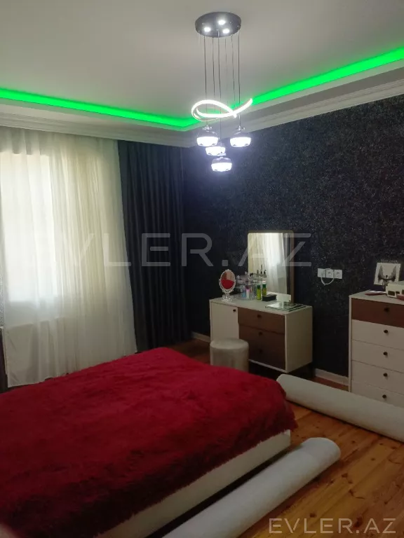 Satılır, həyət evi/villa