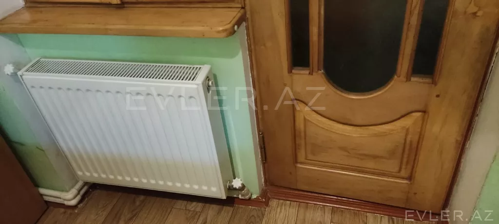 Aylıq, köhnə tikili
