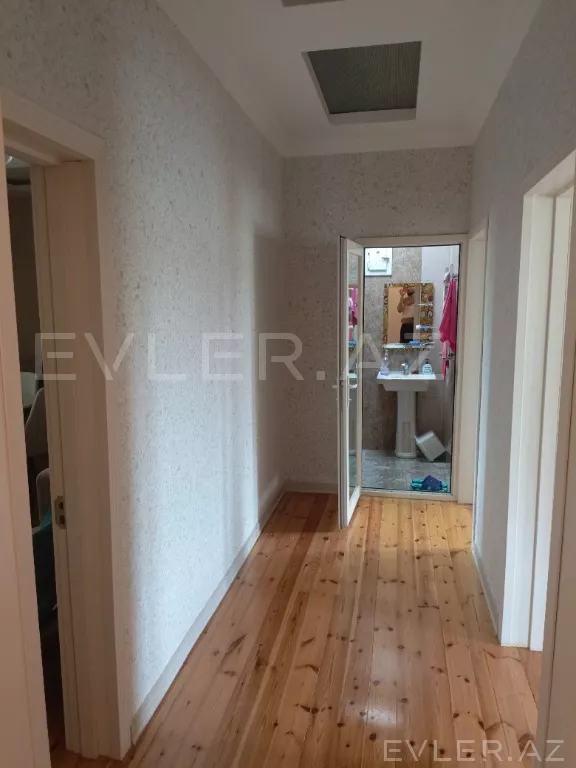 Satılır, həyət evi/villa