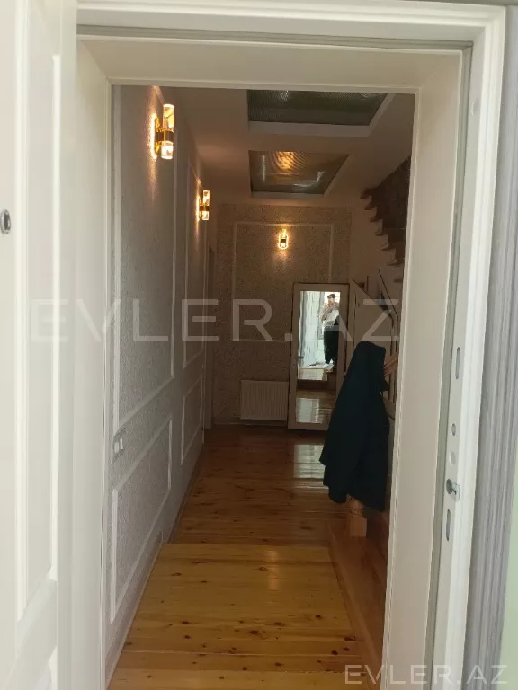 Satılır, həyət evi/villa