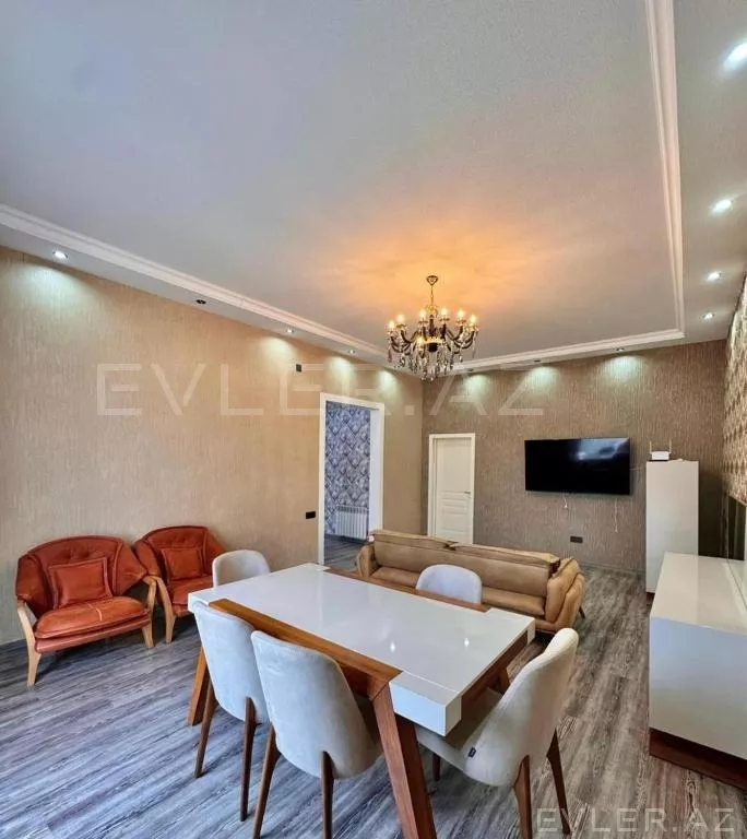 Aylıq, həyət evi/villa