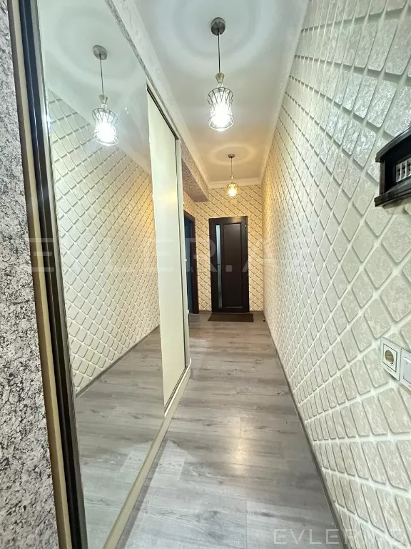 Satılır, yeni tikili