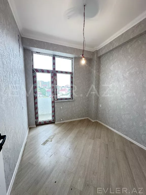 Satılır, yeni tikili