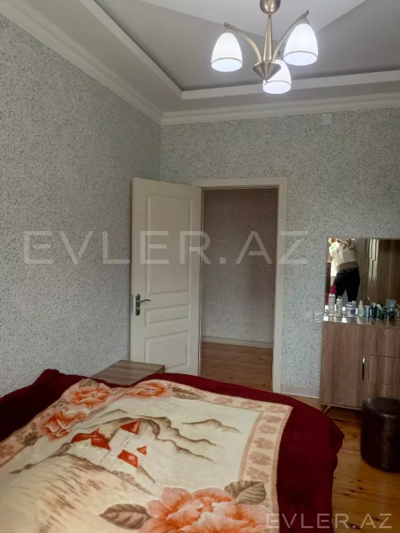 Satılır, həyət evi/villa