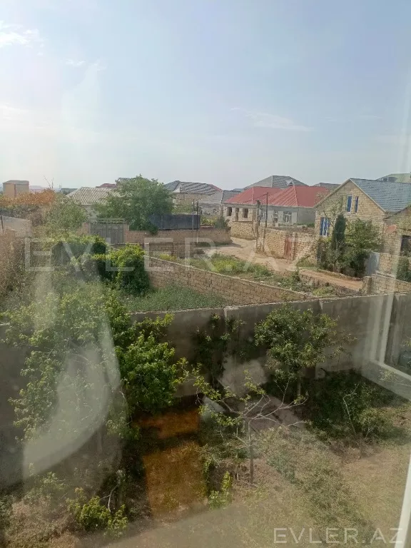 Satılır, həyət evi/villa
