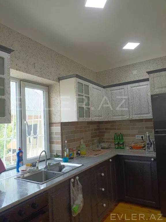 Satılır, həyət evi/villa