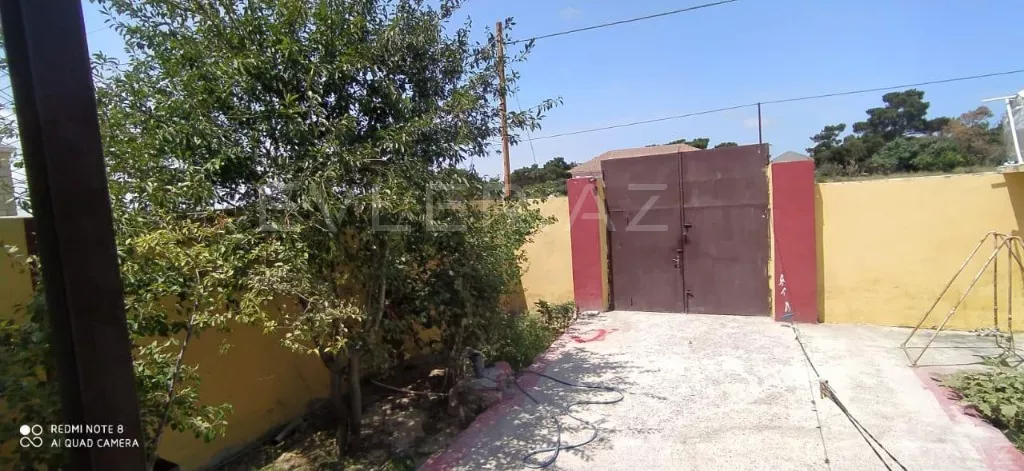 Satılır, bağ evi